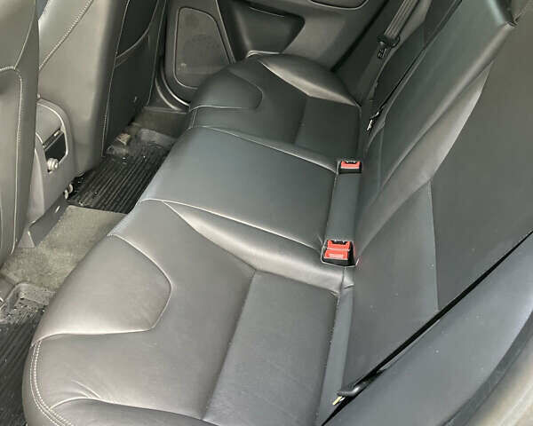 Серый Вольво ХС60, объемом двигателя 1.97 л и пробегом 134 тыс. км за 18000 $, фото 12 на Automoto.ua