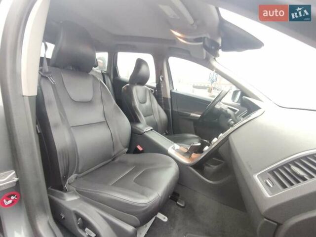 Серый Вольво ХС60, объемом двигателя 1.97 л и пробегом 239 тыс. км за 22990 $, фото 35 на Automoto.ua