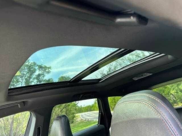 Серый Вольво ХС60, объемом двигателя 2 л и пробегом 110 тыс. км за 7500 $, фото 11 на Automoto.ua