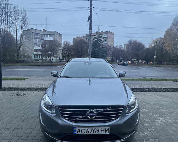 Серый Вольво ХС60, объемом двигателя 1.97 л и пробегом 241 тыс. км за 21500 $, фото 2 на Automoto.ua