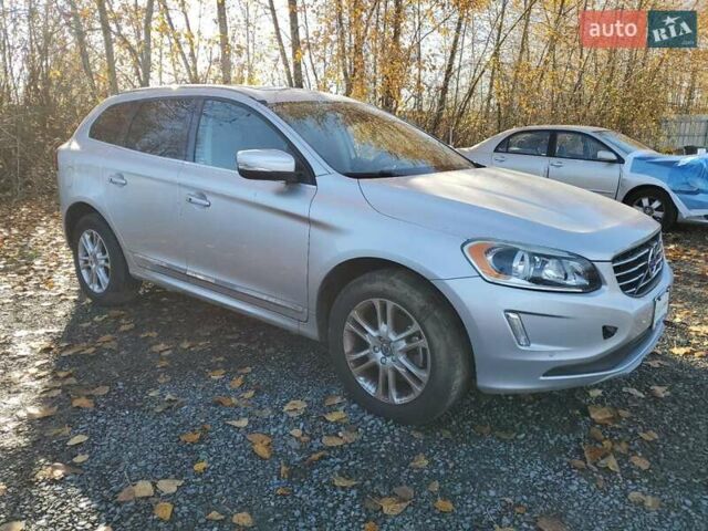 Серый Вольво ХС60, объемом двигателя 2.5 л и пробегом 150 тыс. км за 3100 $, фото 3 на Automoto.ua