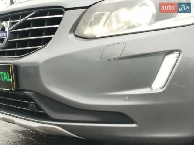 Серый Вольво ХС60, объемом двигателя 1.97 л и пробегом 239 тыс. км за 22990 $, фото 6 на Automoto.ua