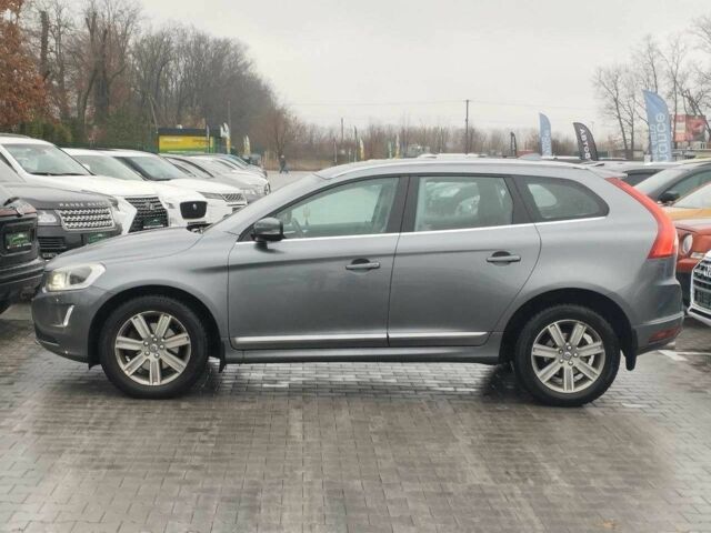 Серый Вольво ХС60, объемом двигателя 2 л и пробегом 239 тыс. км за 22990 $, фото 2 на Automoto.ua