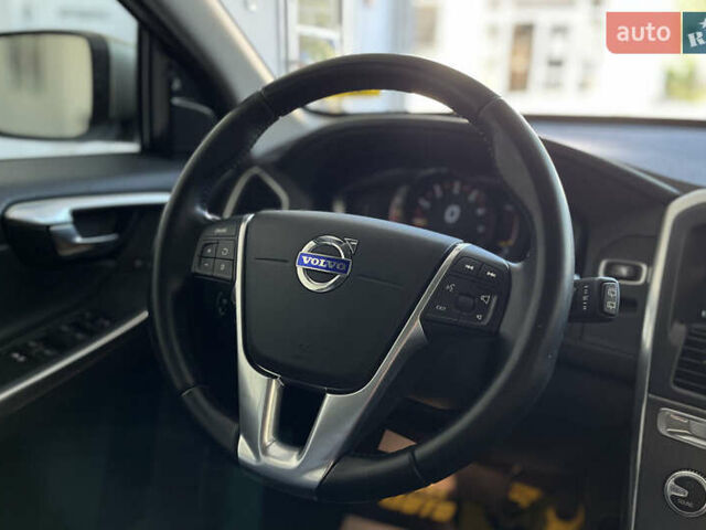 Сірий Вольво ХС60, об'ємом двигуна 1.97 л та пробігом 175 тис. км за 16300 $, фото 21 на Automoto.ua