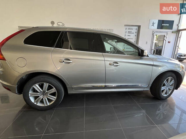 Сірий Вольво ХС60, об'ємом двигуна 1.97 л та пробігом 175 тис. км за 16300 $, фото 7 на Automoto.ua