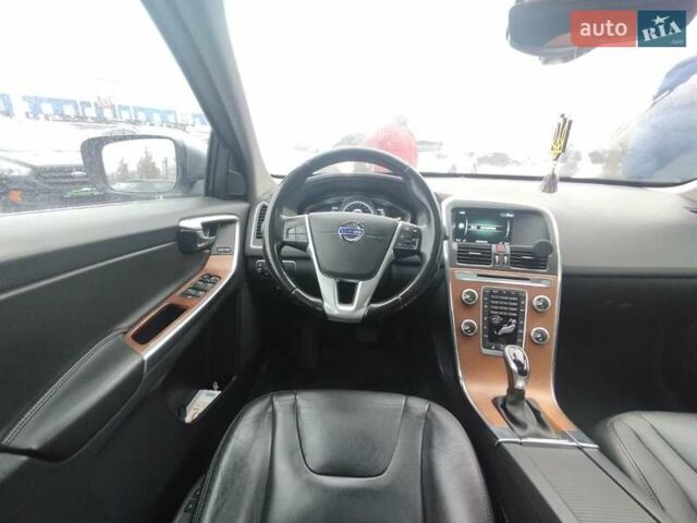 Серый Вольво ХС60, объемом двигателя 1.97 л и пробегом 239 тыс. км за 22990 $, фото 26 на Automoto.ua