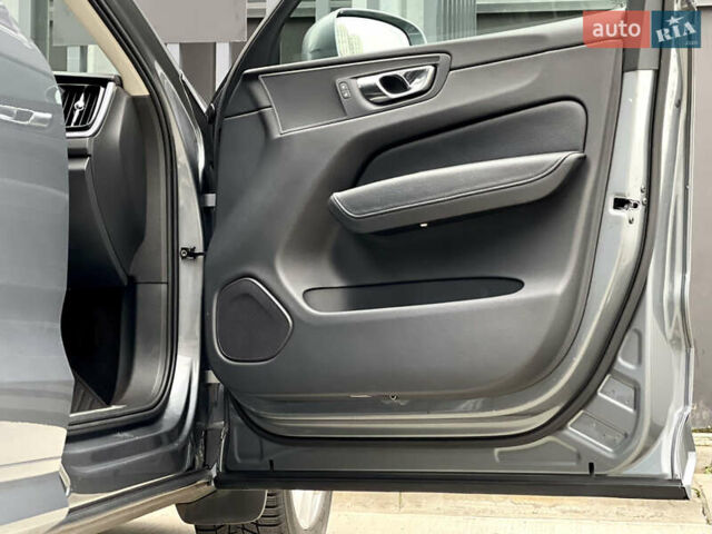 Серый Вольво ХС60, объемом двигателя 1.97 л и пробегом 111 тыс. км за 26950 $, фото 40 на Automoto.ua