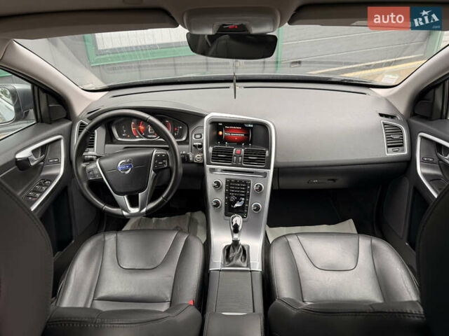 Серый Вольво ХС60, объемом двигателя 1.97 л и пробегом 243 тыс. км за 17300 $, фото 67 на Automoto.ua