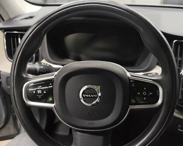 Сірий Вольво ХС60, об'ємом двигуна 1.97 л та пробігом 201 тис. км за 22000 $, фото 26 на Automoto.ua