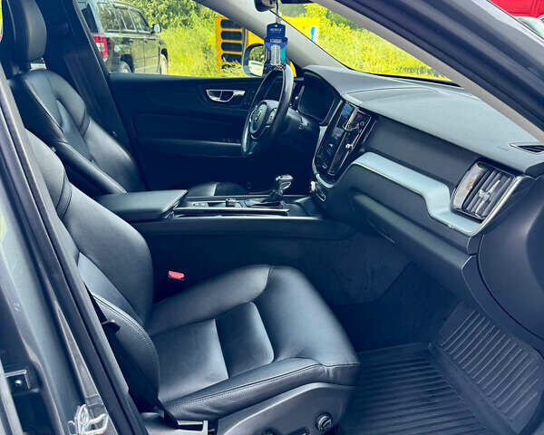 Серый Вольво ХС60, объемом двигателя 1.97 л и пробегом 155 тыс. км за 26900 $, фото 17 на Automoto.ua