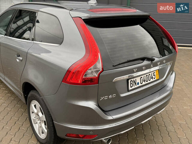 Серый Вольво ХС60, объемом двигателя 1.97 л и пробегом 243 тыс. км за 17300 $, фото 86 на Automoto.ua