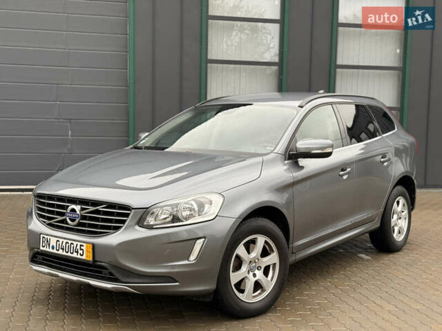 Серый Вольво ХС60, объемом двигателя 1.97 л и пробегом 243 тыс. км за 17300 $, фото 4 на Automoto.ua