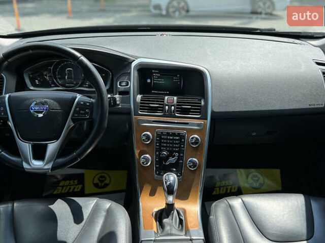 Серый Вольво ХС60, объемом двигателя 1.97 л и пробегом 100 тыс. км за 19999 $, фото 9 на Automoto.ua