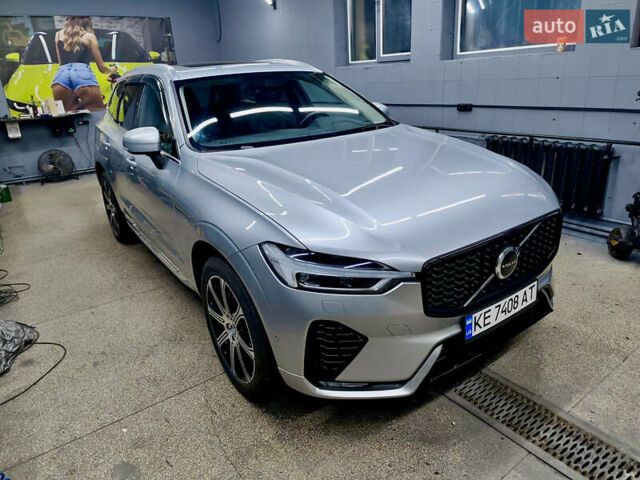 Серый Вольво ХС60, объемом двигателя 1.97 л и пробегом 201 тыс. км за 22500 $, фото 2 на Automoto.ua