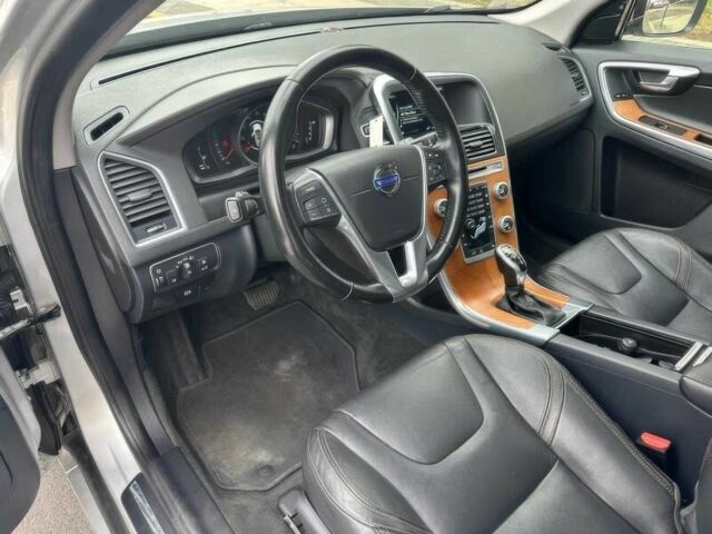 Серый Вольво ХС60, объемом двигателя 2 л и пробегом 50 тыс. км за 16800 $, фото 6 на Automoto.ua