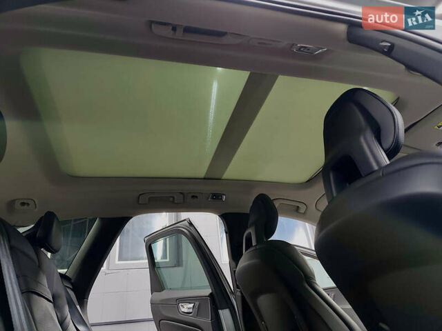 Сірий Вольво ХС60, об'ємом двигуна 1.97 л та пробігом 201 тис. км за 22000 $, фото 20 на Automoto.ua