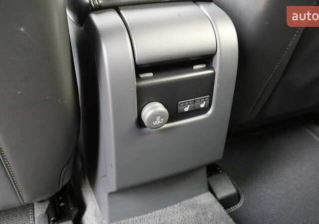 Сірий Вольво ХС60, об'ємом двигуна 2.4 л та пробігом 203 тис. км за 27500 $, фото 57 на Automoto.ua