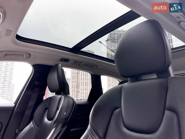 Серый Вольво ХС60, объемом двигателя 1.97 л и пробегом 111 тыс. км за 26950 $, фото 28 на Automoto.ua