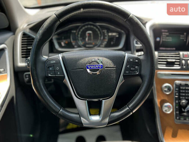 Серый Вольво ХС60, объемом двигателя 1.97 л и пробегом 100 тыс. км за 19999 $, фото 10 на Automoto.ua