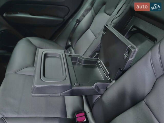 Серый Вольво ХС60, объемом двигателя 1.97 л и пробегом 201 тыс. км за 22500 $, фото 16 на Automoto.ua