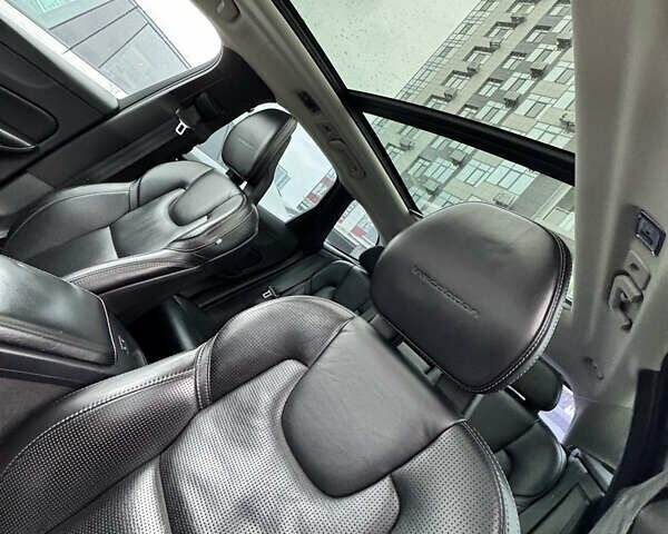 Сірий Вольво ХС60, об'ємом двигуна 2 л та пробігом 190 тис. км за 30500 $, фото 4 на Automoto.ua