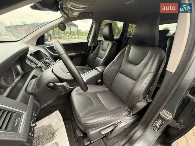 Серый Вольво ХС60, объемом двигателя 1.97 л и пробегом 243 тыс. км за 17300 $, фото 44 на Automoto.ua