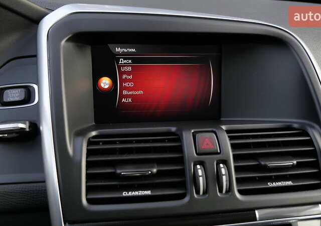 Сірий Вольво ХС60, об'ємом двигуна 2.4 л та пробігом 203 тис. км за 27500 $, фото 48 на Automoto.ua