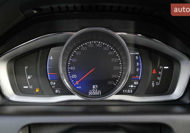 Сірий Вольво ХС60, об'ємом двигуна 2.4 л та пробігом 203 тис. км за 27500 $, фото 39 на Automoto.ua