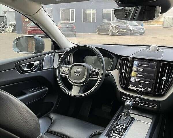 Сірий Вольво ХС60, об'ємом двигуна 1.97 л та пробігом 89 тис. км за 27300 $, фото 13 на Automoto.ua