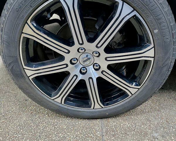 Сірий Вольво ХС60, об'ємом двигуна 1.97 л та пробігом 201 тис. км за 22000 $, фото 24 на Automoto.ua