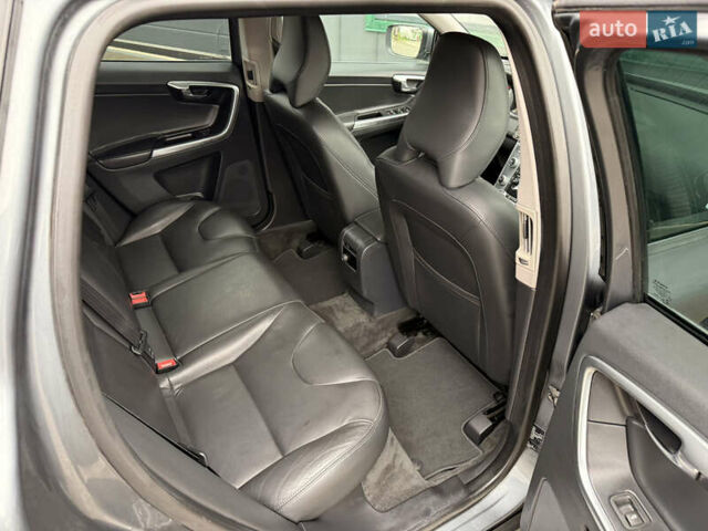 Серый Вольво ХС60, объемом двигателя 1.97 л и пробегом 243 тыс. км за 17300 $, фото 56 на Automoto.ua