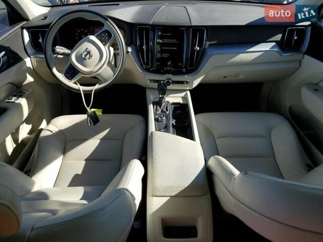 Сірий Вольво ХС60, об'ємом двигуна 1.97 л та пробігом 73 тис. км за 8800 $, фото 7 на Automoto.ua
