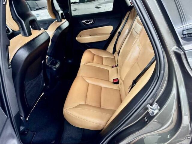 Серый Вольво ХС60, объемом двигателя 2 л и пробегом 34 тыс. км за 20700 $, фото 13 на Automoto.ua