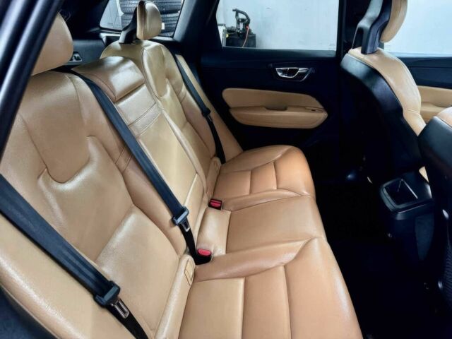 Серый Вольво ХС60, объемом двигателя 2 л и пробегом 34 тыс. км за 20700 $, фото 12 на Automoto.ua