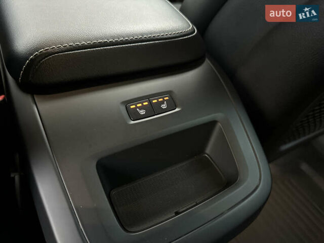 Серый Вольво ХС60, объемом двигателя 2 л и пробегом 110 тыс. км за 37700 $, фото 32 на Automoto.ua
