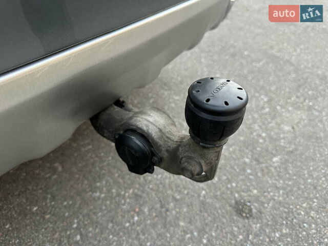 Серый Вольво ХС60, объемом двигателя 2 л и пробегом 110 тыс. км за 37700 $, фото 18 на Automoto.ua