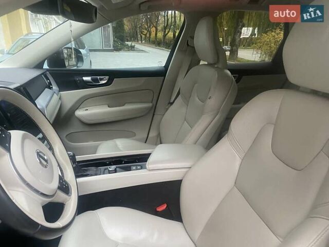 Серый Вольво ХС60, объемом двигателя 1.97 л и пробегом 185 тыс. км за 24300 $, фото 10 на Automoto.ua