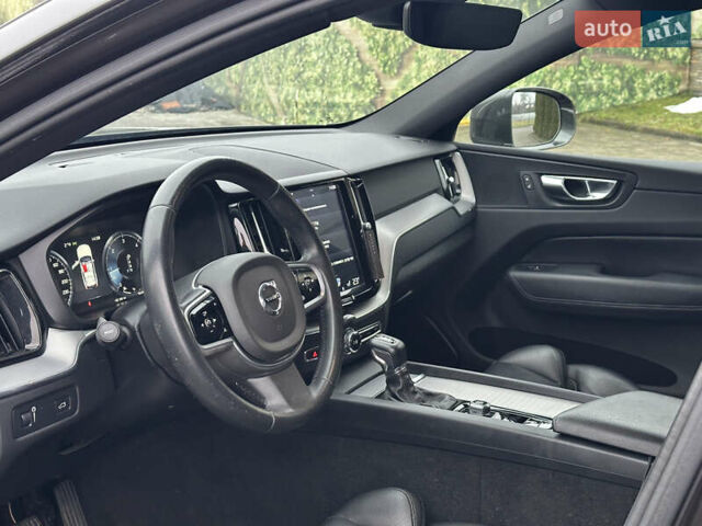 Серый Вольво ХС60, объемом двигателя 2 л и пробегом 216 тыс. км за 26850 $, фото 9 на Automoto.ua