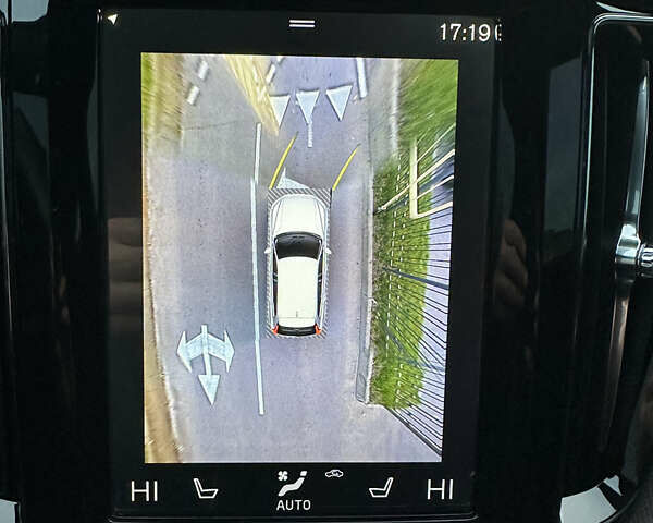 Серый Вольво ХС60, объемом двигателя 2 л и пробегом 110 тыс. км за 37700 $, фото 33 на Automoto.ua