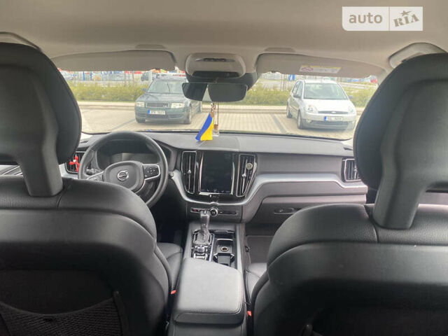 Вольво ХС60 2018 в Ковель на Automoto.ua Серый Вольво ХС60, объемом двигателя 1.97 л и пробегом 285 тыс. км за 25400 $, фото 10 на Automoto.ua