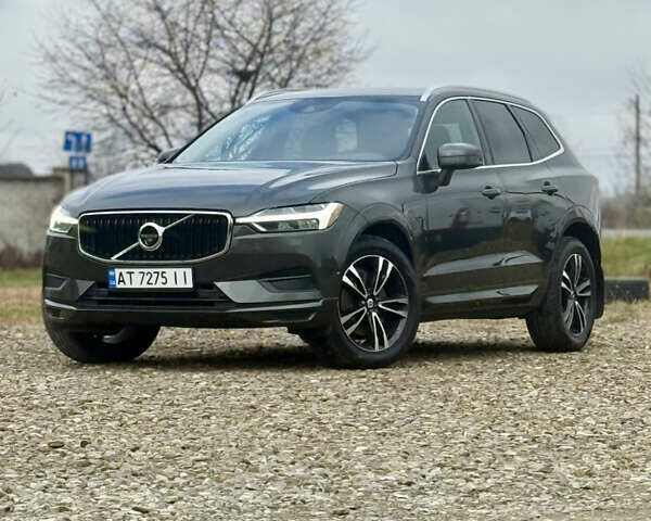 Серый Вольво ХС60, объемом двигателя 1.97 л и пробегом 74 тыс. км за 28999 $, фото 2 на Automoto.ua