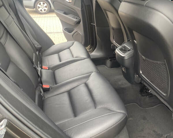 Вольво ХС60 2018 в Ковель на Automoto.ua Серый Вольво ХС60, объемом двигателя 1.97 л и пробегом 285 тыс. км за 25400 $, фото 7 на Automoto.ua