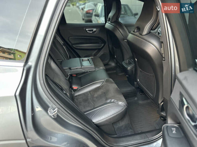 Серый Вольво ХС60, объемом двигателя 2 л и пробегом 110 тыс. км за 37700 $, фото 39 на Automoto.ua