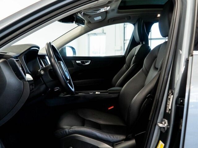 Вольво ХС60 2018 в Киеве на Automoto.ua Серый Вольво ХС60, объемом двигателя 0 л и пробегом 55 тыс. км за 20500 $, фото 7 на Automoto.ua