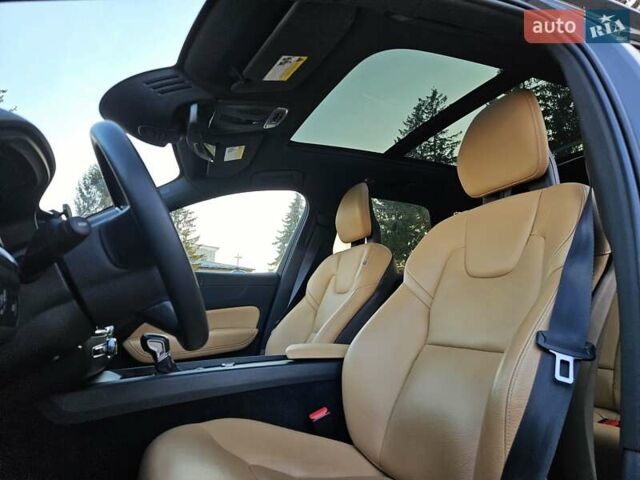 Вольво ХС60 2018 в Бучаче на Automoto.ua Серый Вольво ХС60, объемом двигателя 2 л и пробегом 71 тыс. км за 29000 $, фото 10 на Automoto.ua