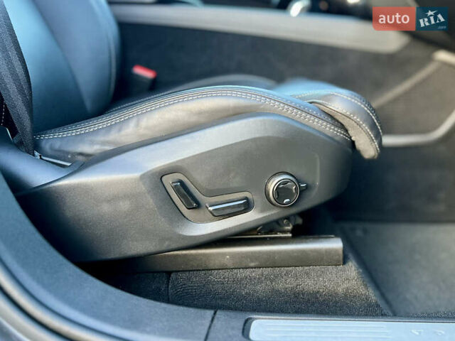 Серый Вольво ХС60, объемом двигателя 1.97 л и пробегом 118 тыс. км за 32500 $, фото 45 на Automoto.ua