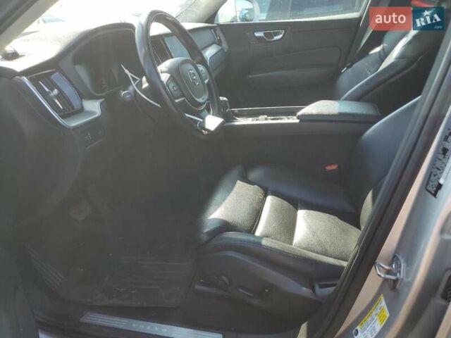 Серый Вольво ХС60, объемом двигателя 1.97 л и пробегом 87 тыс. км за 8100 $, фото 6 на Automoto.ua