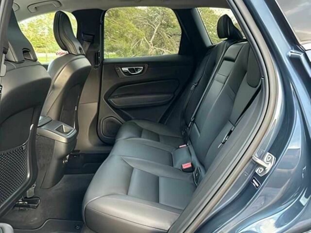 Сірий Вольво ХС60, об'ємом двигуна 2 л та пробігом 31 тис. км за 16500 $, фото 11 на Automoto.ua