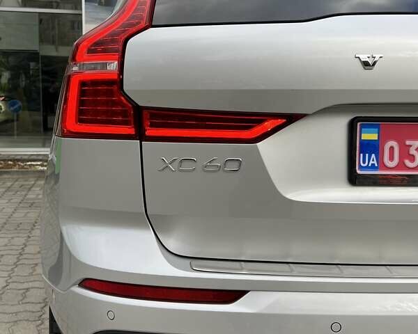 Вольво ХС60 2019 в Луцке на Automoto.ua Серый Вольво ХС60, объемом двигателя 1.97 л и пробегом 100 тыс. км за 30000 $, фото 7 на Automoto.ua