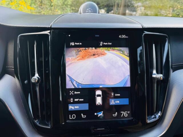 Сірий Вольво ХС60, об'ємом двигуна 2 л та пробігом 38 тис. км за 20300 $, фото 7 на Automoto.ua